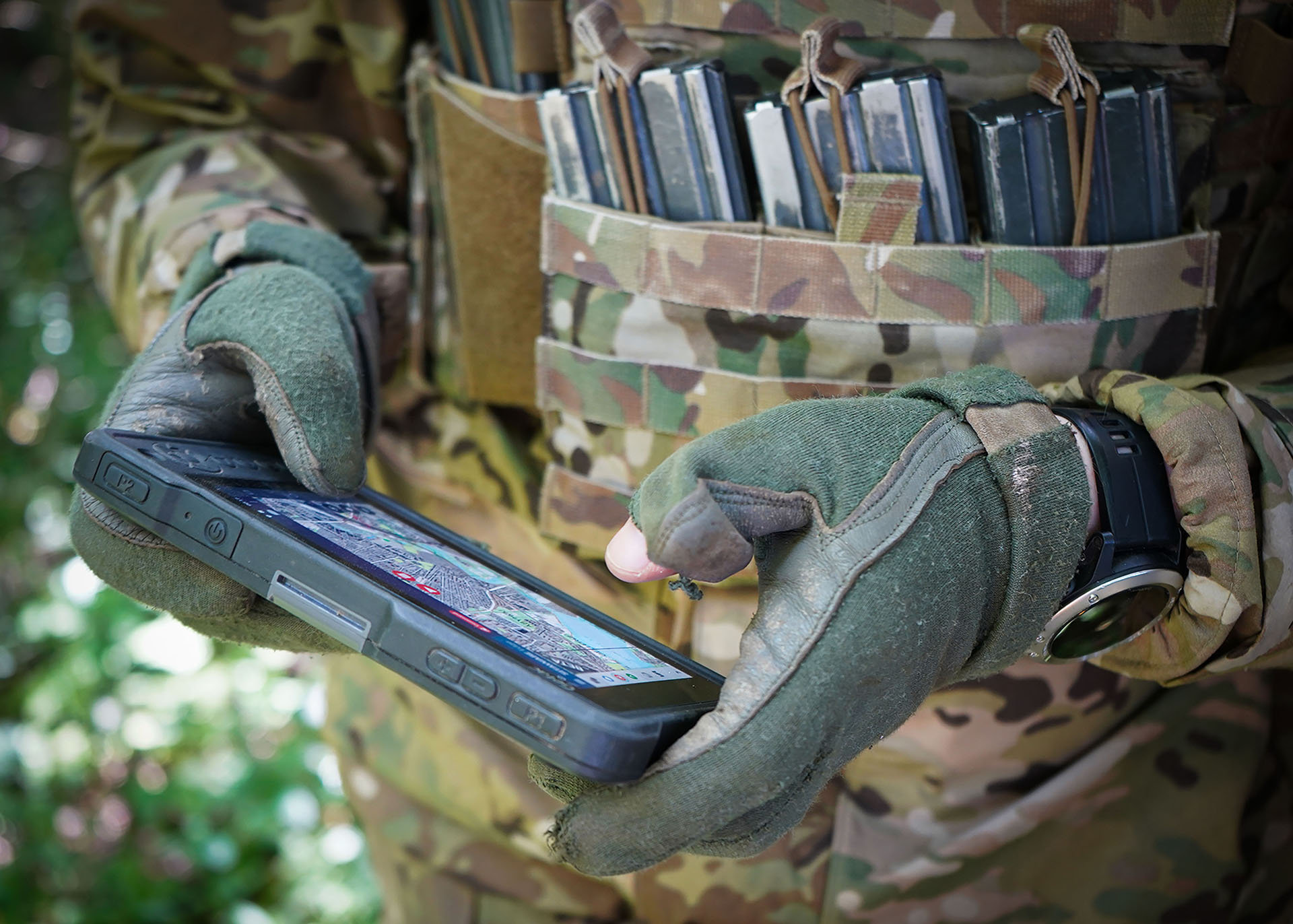 Soldier With Sitaware Edge In Woods