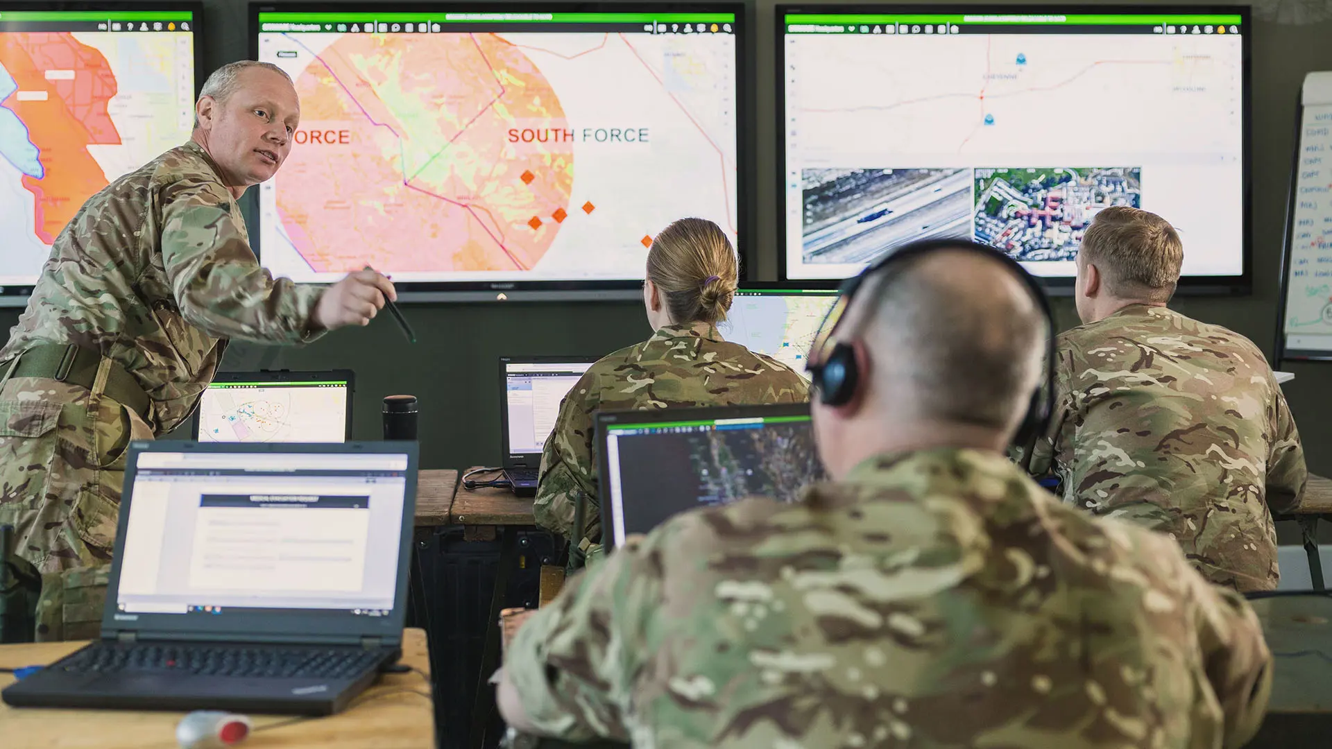 UK military staff using SitaWare in their headquarters