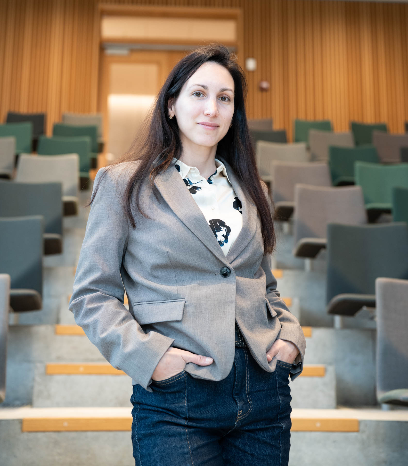 Marcia Raquel Vagos portrait 2