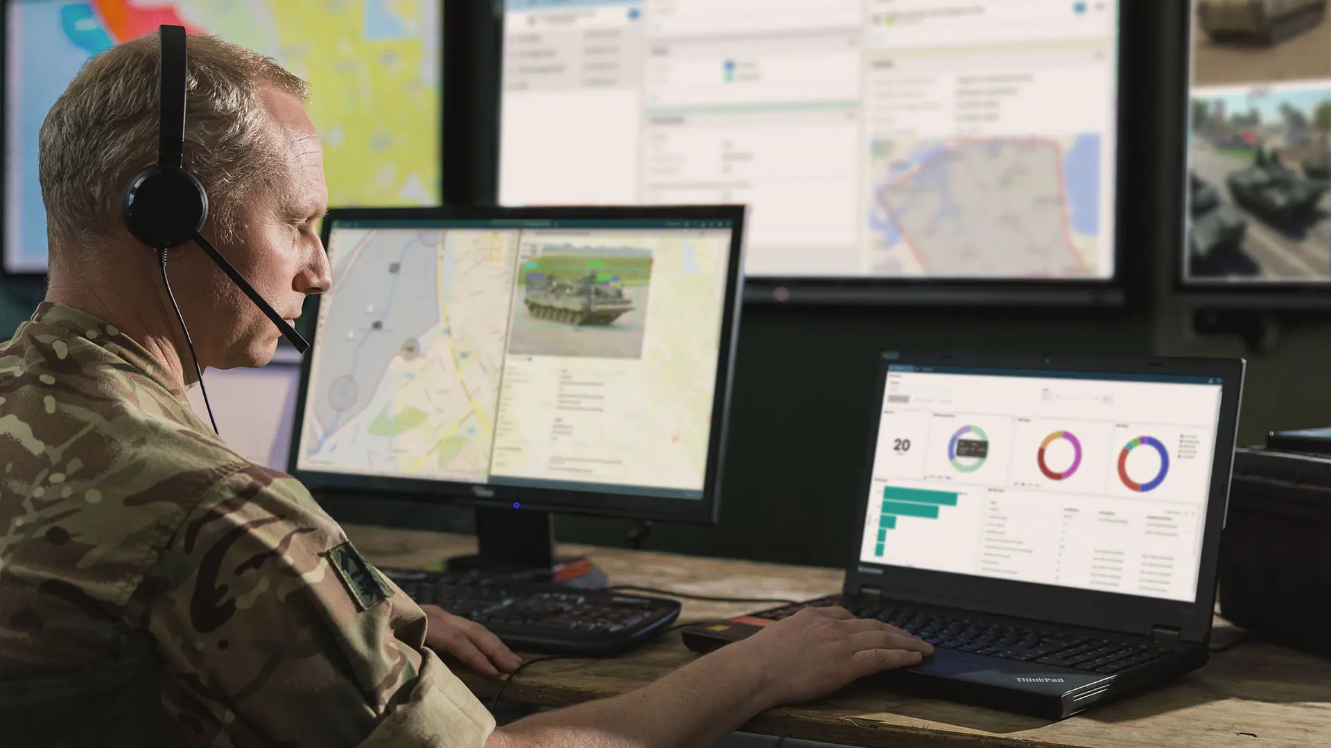 Soldier looking at SitaWare