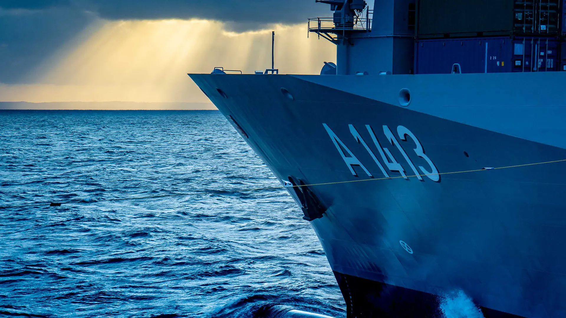 DE A1413 FGS Bonn At Sunset