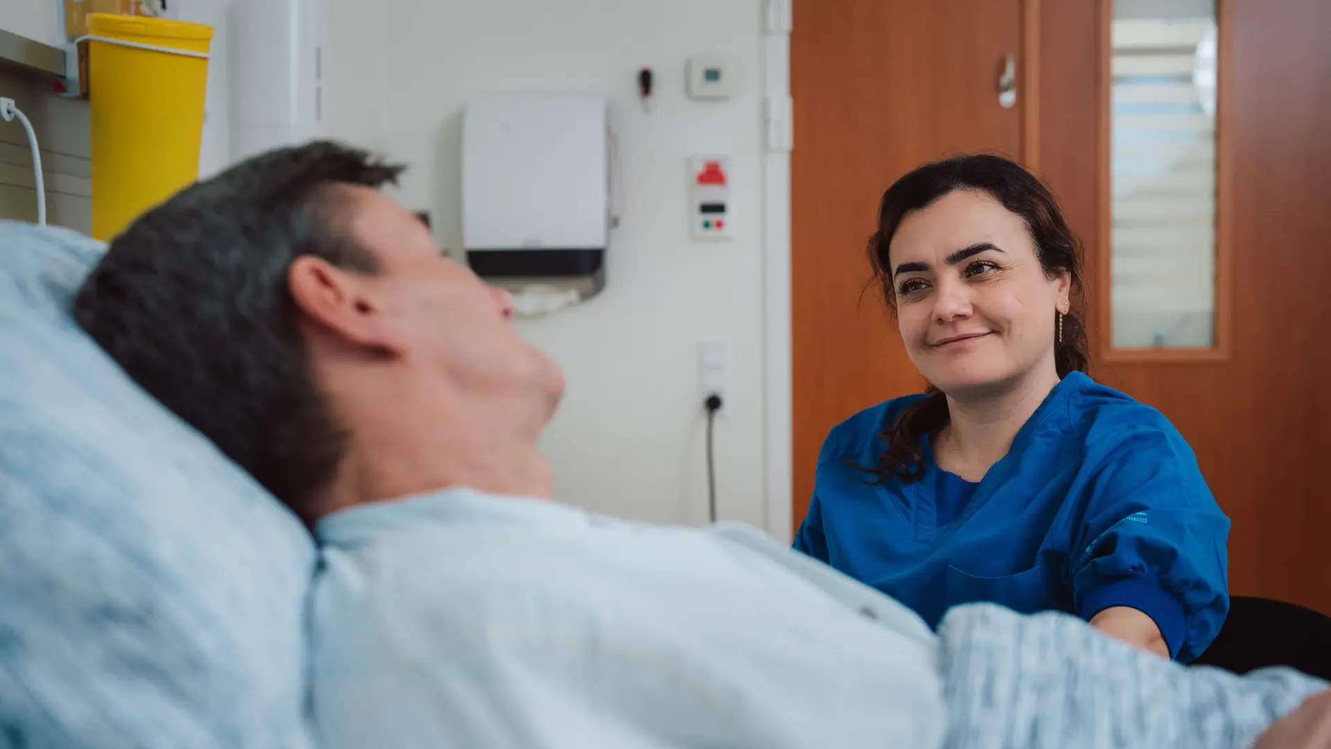 Nurse and patient on the ward