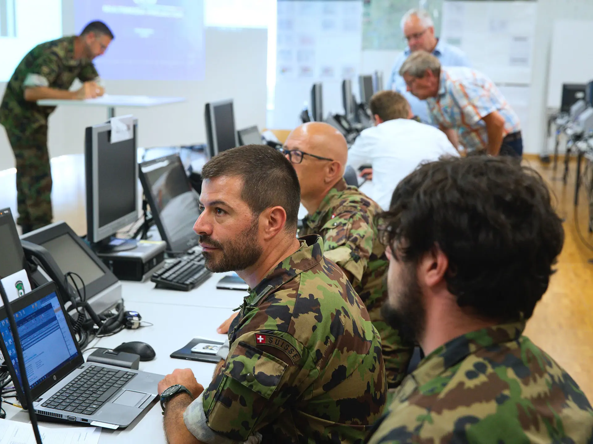 Swiss soldiers use the SitaWare programme