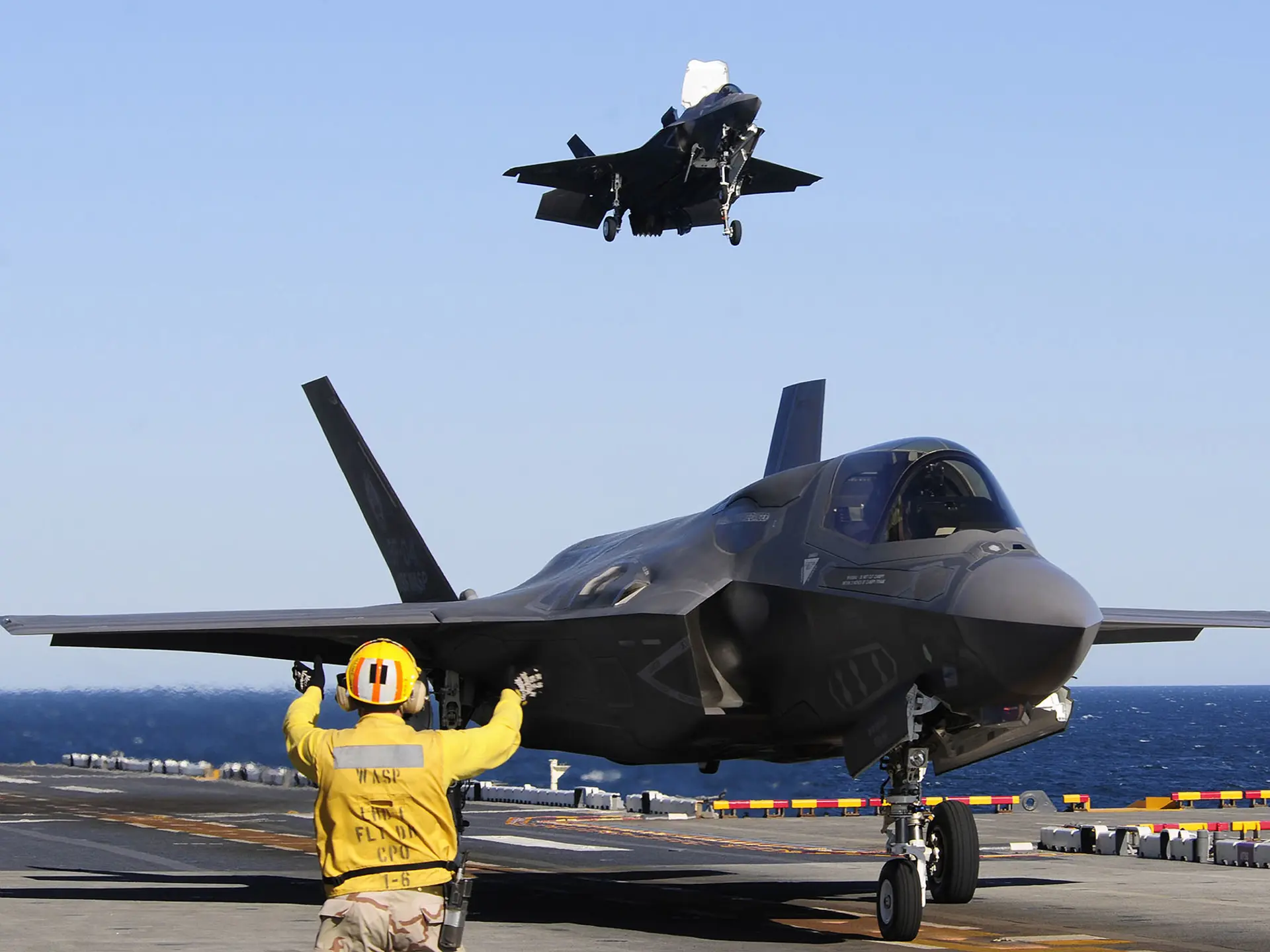 US Marshal Signaling F35 On Ground
