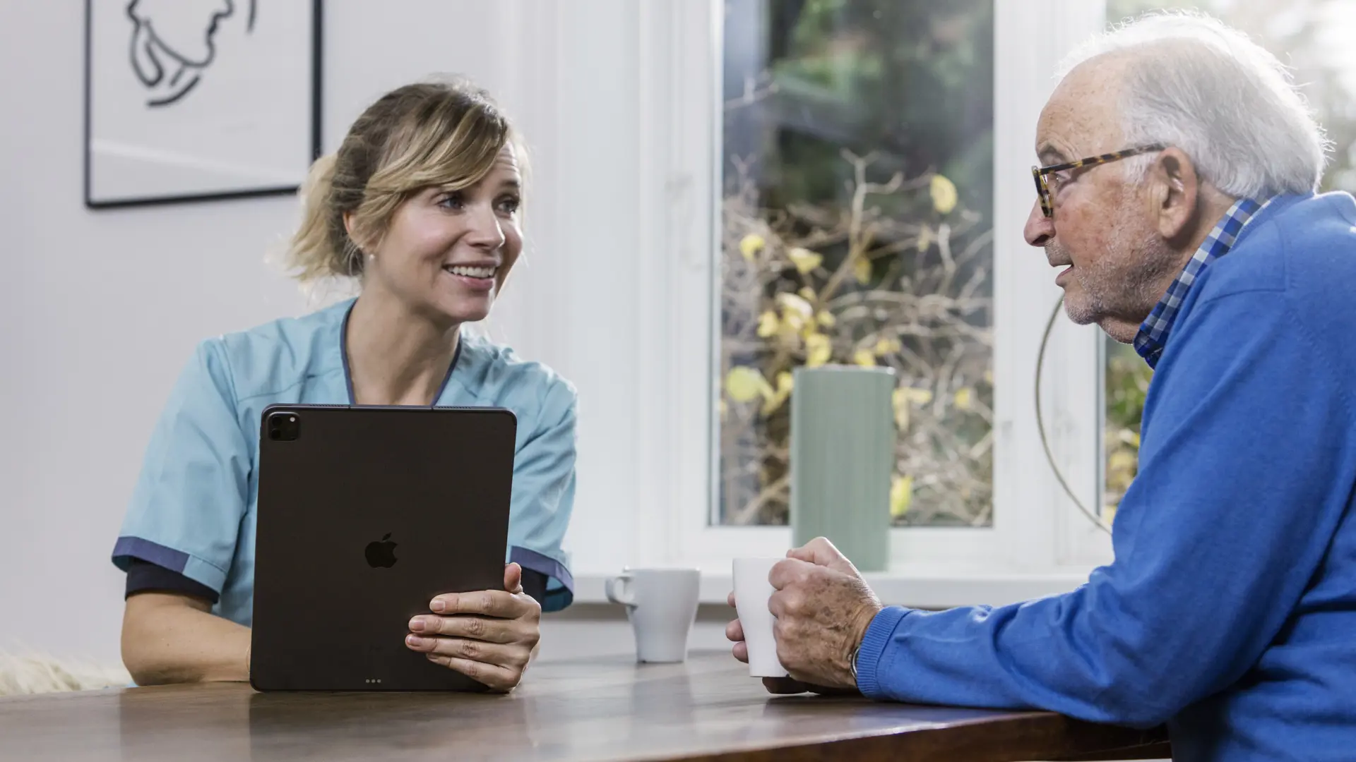 Healthcare professional visits citizens at home